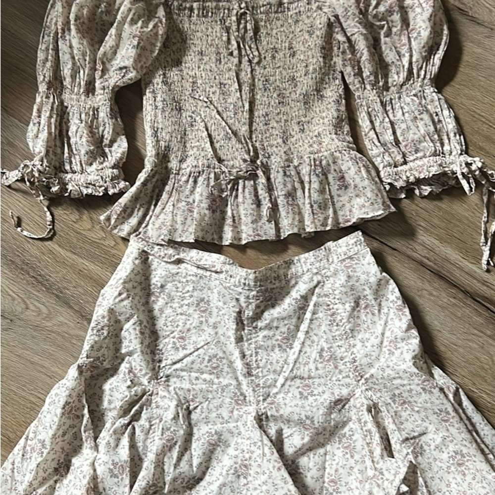 Polo Ralph Lauren Floral Beige Top and Skirt Set
